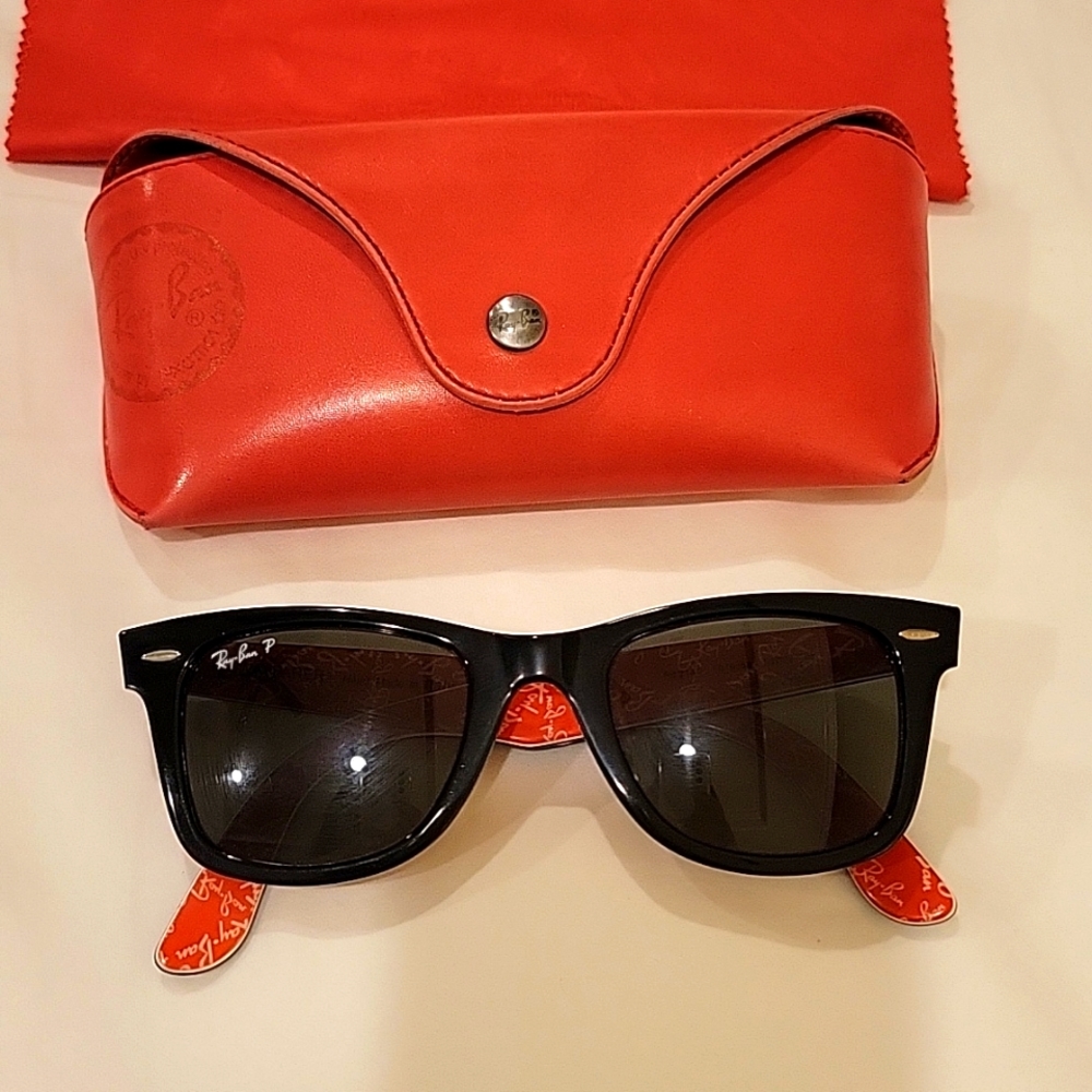 Ray-Ban Polarized Wayfarer Sunglasses